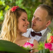 Eheversprechen erneuern Seychellen glückliches Paar