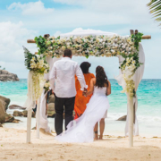 Heiraten auf Mahe - Beispiel Foto Hochzeitszeremonie auf Mahe